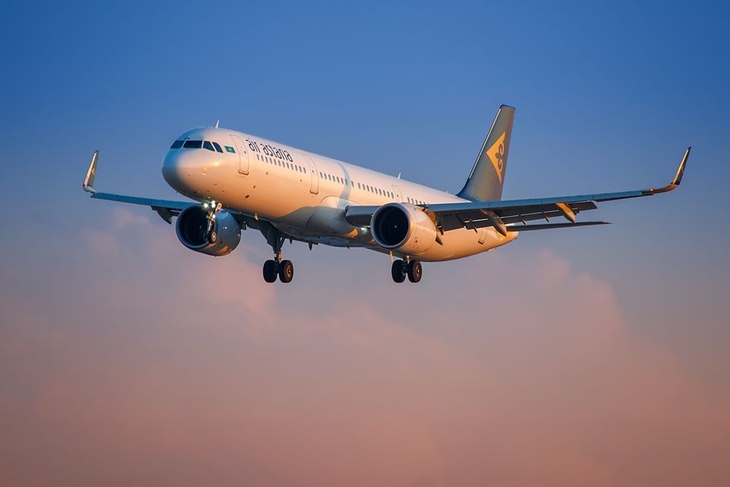 Как самолет Air Astana защищают от коронавируса — видео